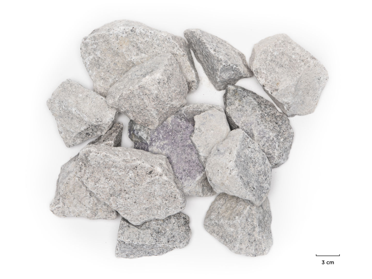 Pierre à gabion 60-120 granit gris clair